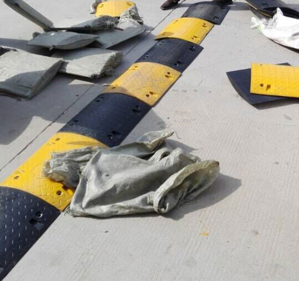 買質(zhì)量好的橡膠減速帶就上東莞新恒安交通設備