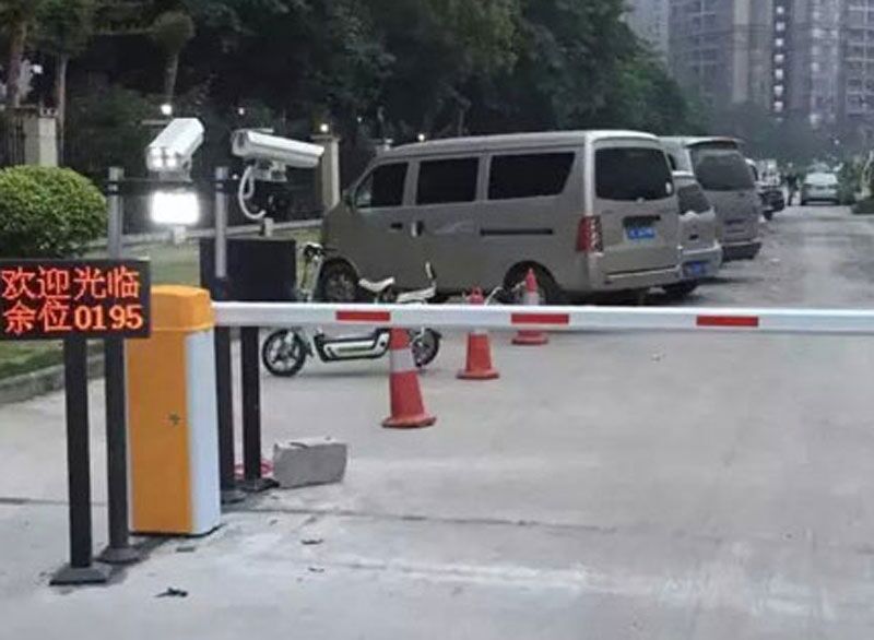 買停車場(chǎng)系統(tǒng)就上東莞新恒安交通設(shè)備質(zhì)量好售后更好